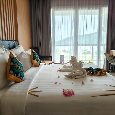 Raja Hotel Kuta Mandalika Resort & Convention Ngoại thất bức ảnh