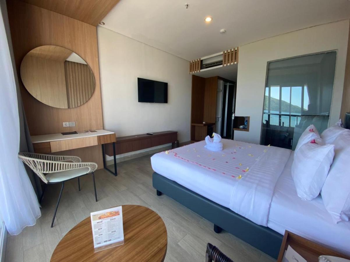 Raja Hotel Kuta Mandalika Resort & Convention Ngoại thất bức ảnh