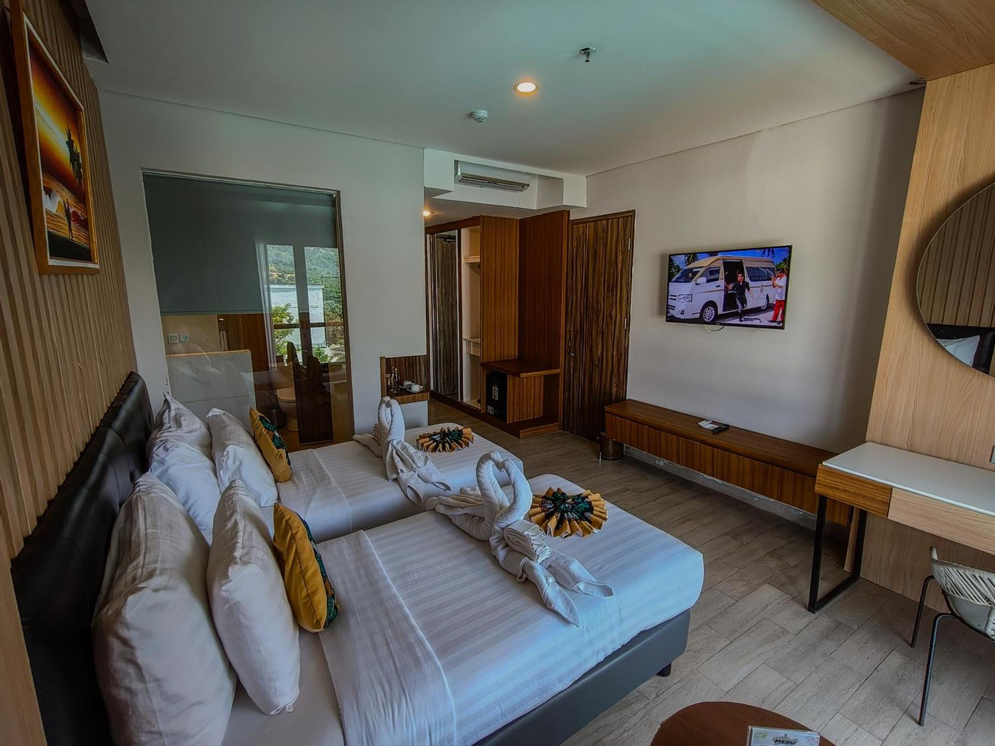 Raja Hotel Kuta Mandalika Resort & Convention Ngoại thất bức ảnh