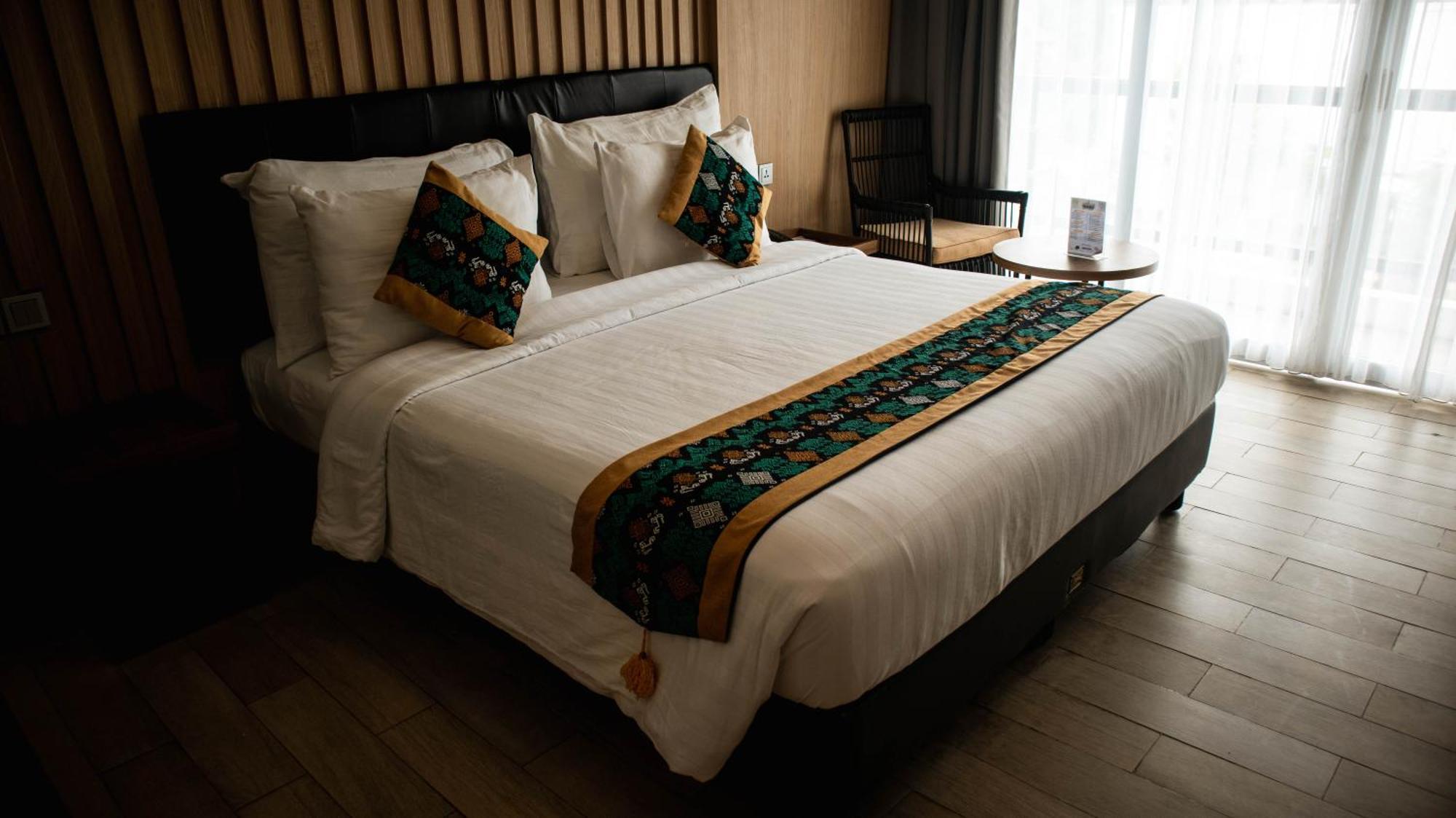 Raja Hotel Kuta Mandalika Resort & Convention Ngoại thất bức ảnh