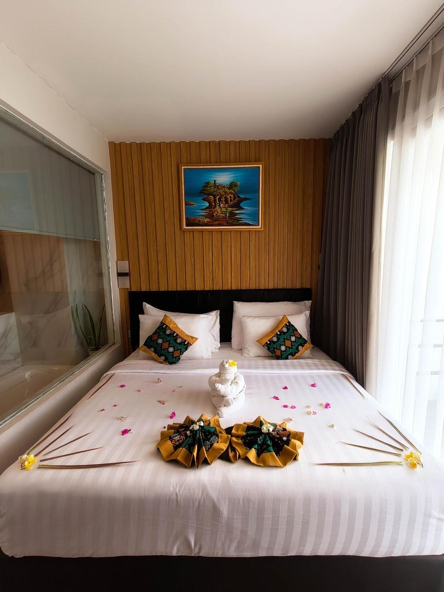 Raja Hotel Kuta Mandalika Resort & Convention Ngoại thất bức ảnh